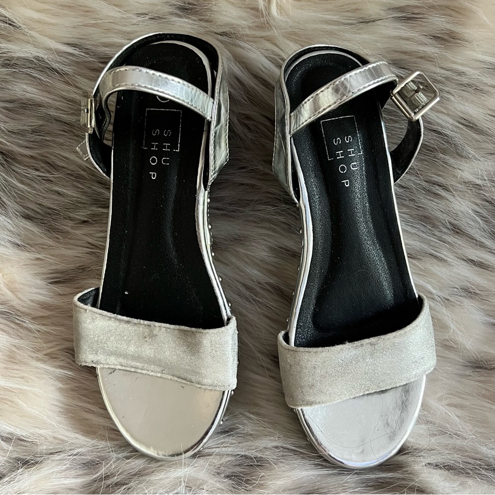 Shu Shop Silver platform sandals size 7